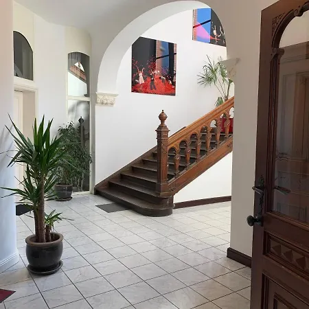 Business Briller Viertel Lägenhet *